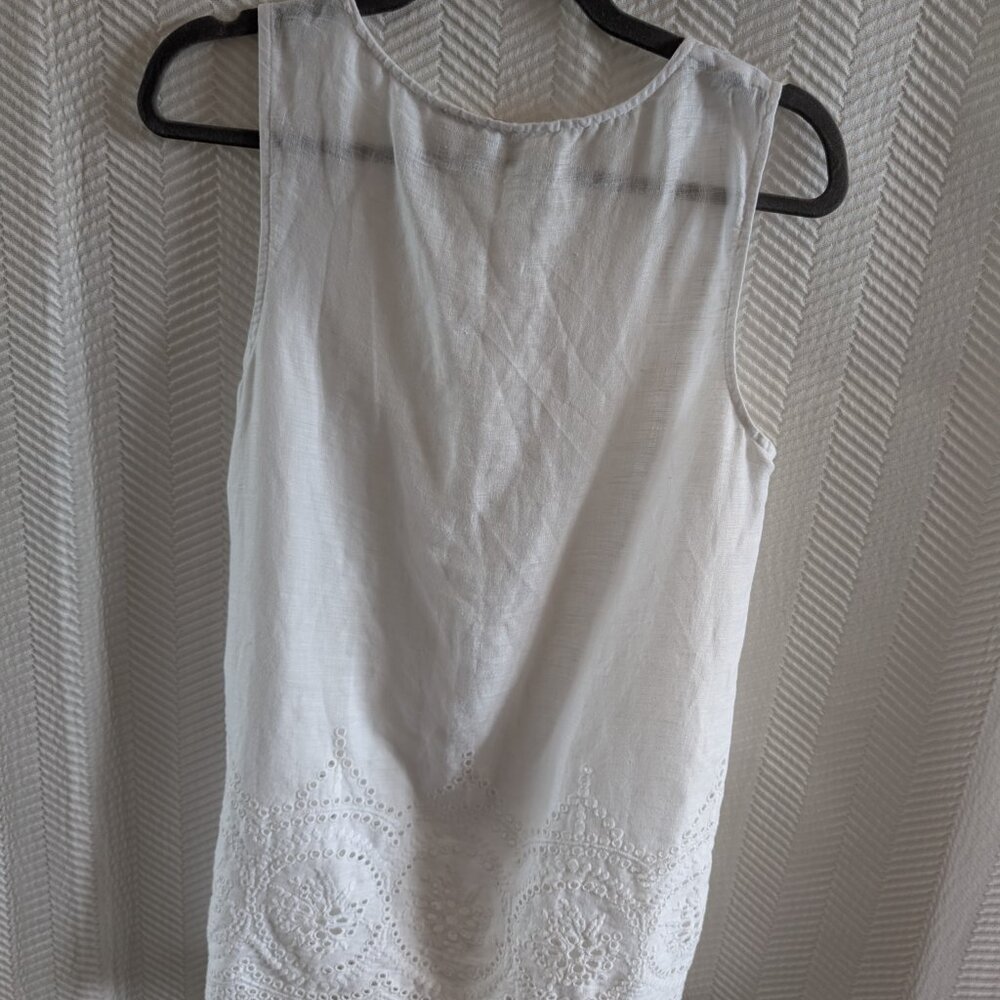 Cynthia Rowley 100% White  Linen Sleeveless Top Embroidered Hem Medium Coastal - Picture 10 of 12